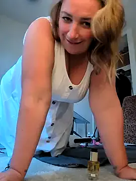 Nicoleevien – webcam model profile photo Image 15