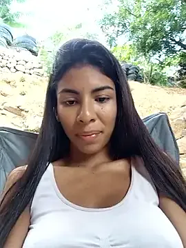 LucidLucy – webcam model profile photo Image 16