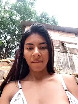 LucidLucy – webcam model profile photo Image 19