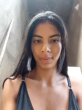 LucidLucy – webcam model profile photo Image 5