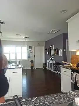 RollDolls – webcam model profile photo Image 16