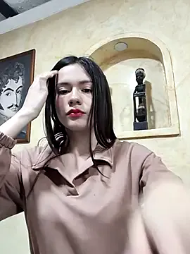 anli5 – webcam model profile photo Image 6