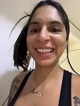 Luna_Doll@xh – webcam model profile photo Image 3