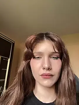 hot_wife_35 – webcam model profile photo Image 3