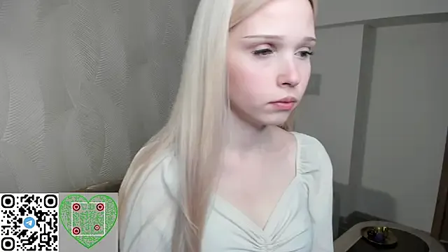 BaddieBellaUK – webcam model profile photo Image 5