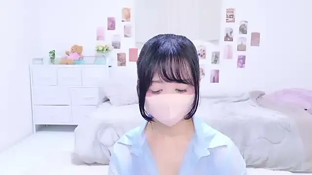 Love_Girl19 – webcam model profile photo Image 15