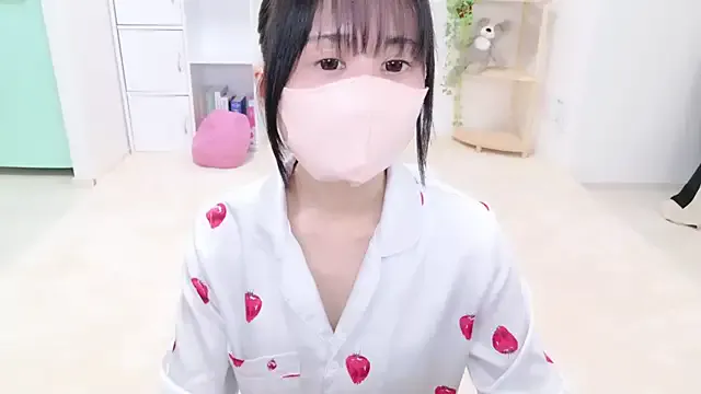 Love_Girl19 – webcam model profile photo Image 2