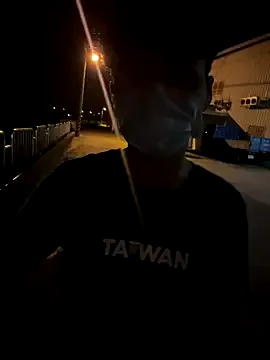 Yui-Ch06 – webcam model profile photo Image 12