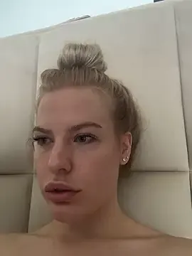 trixie_taylor – webcam model profile photo Image 2