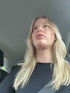 trixie_taylor – webcam model profile photo Image 4