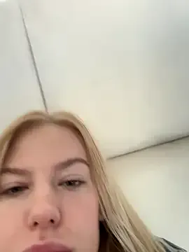 trixie_taylor – webcam model profile photo Image 6