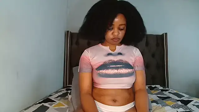 Shiya_janu – webcam model profile photo Image 4