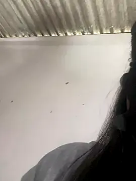 milly____ – webcam model profile photo Image 2