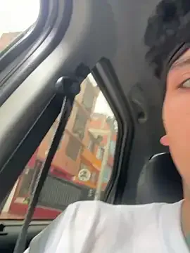 SMELLSEX – webcam model profile photo Image 2