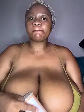 stefania_lerner – webcam model profile photo Image 10