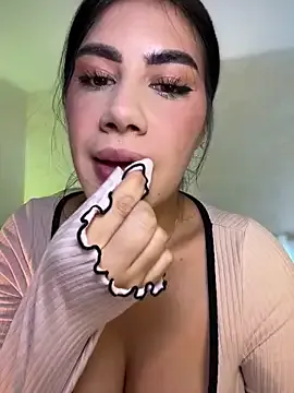 SissiVienna – webcam model profile photo Image 10