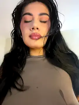 SissiVienna – webcam model profile photo Image 11