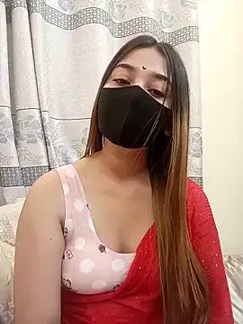 BaddieBellaUK – webcam model profile photo Image 3