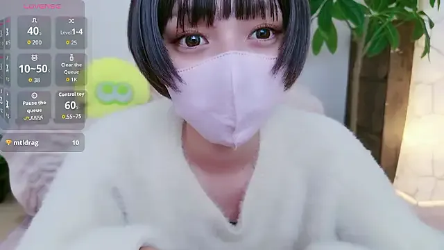 Misses-Cougar – webcam model profile photo Image 10