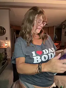 sareandrob – webcam model profile photo Image 14