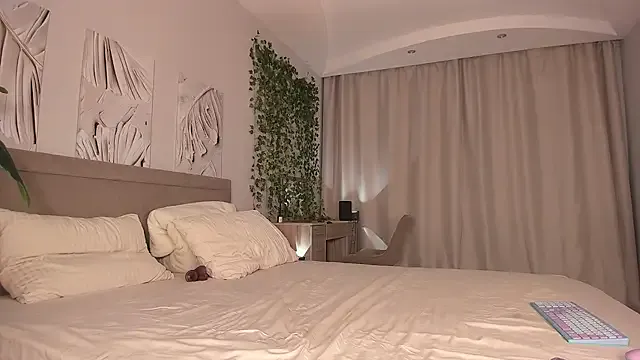 Lovelyy-couple – webcam model profile photo Image 13