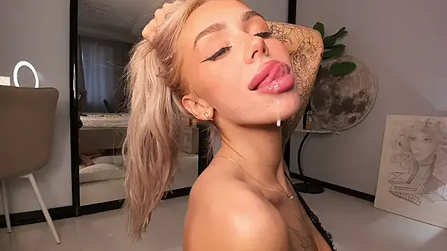 Lovelyy-couple – webcam model profile photo Image 7