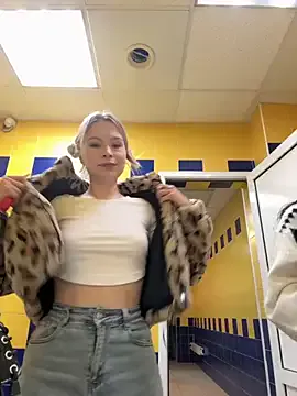 JayJayPink – webcam model profile photo Image 10