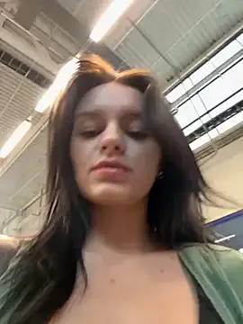 JayJayPink – webcam model profile photo Image 7