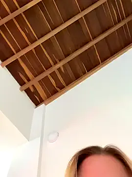 husa_Malikaa – webcam model profile photo Image 15