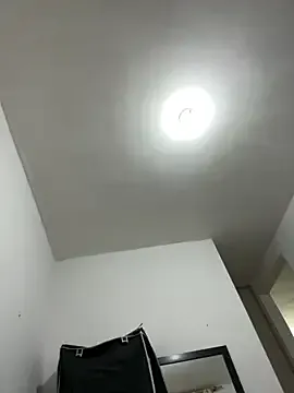 Your-Vedika – webcam model profile photo Image 18