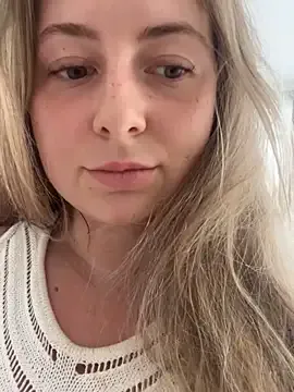 Bonnie_White – webcam model profile photo Image 5