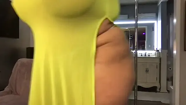 AngelBlushXXX – webcam model profile photo Image 13