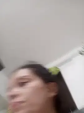 Sania-Love – webcam model profile photo Image 12