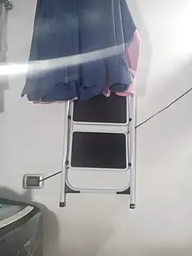 Sania-Love – webcam model profile photo Image 13