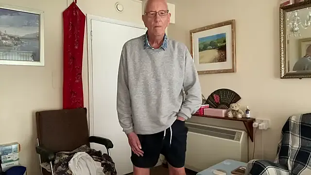 nide_xiaogou – webcam model profile photo Image 16