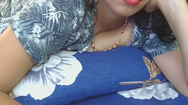 golden_girl_house – webcam model profile photo Image 7