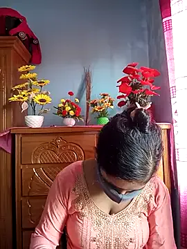 JayJayPink – webcam model profile photo Image 13