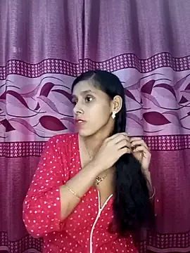 JayJayPink – webcam model profile photo Image 6