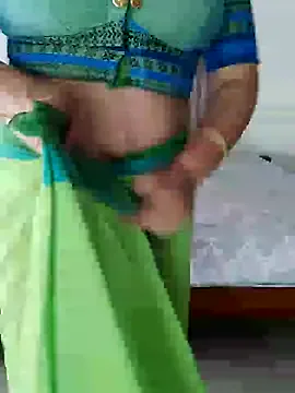 SEXaddictCANDY10 – webcam model profile photo Image 6