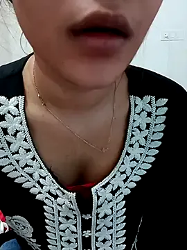 jacques_season – webcam model profile photo Image 16