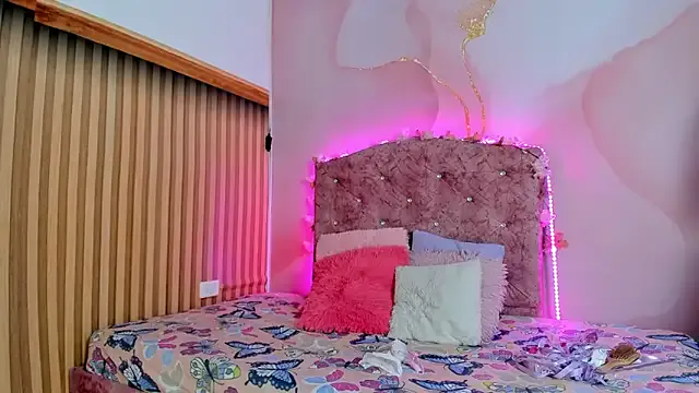 sukubo__ – webcam model profile photo Image 8