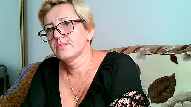 Ritusri_Dotta – webcam model profile photo Image 11