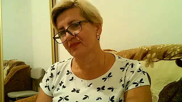 Ritusri_Dotta – webcam model profile photo Image 18