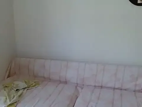 Your-Vedika – webcam model profile photo Image 3