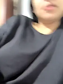 Rinamay_ – webcam model profile photo Image 5