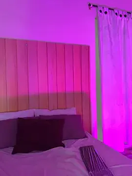 sharlin_13 – webcam model profile photo Image 19