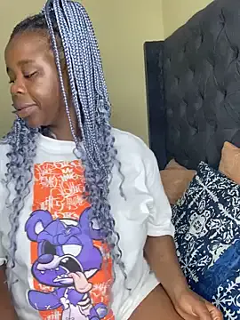 Alirawrz – webcam model profile photo Image 12