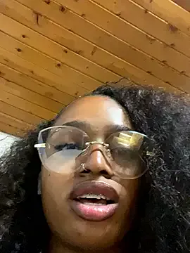 Milina123456 – webcam model profile photo Image 18