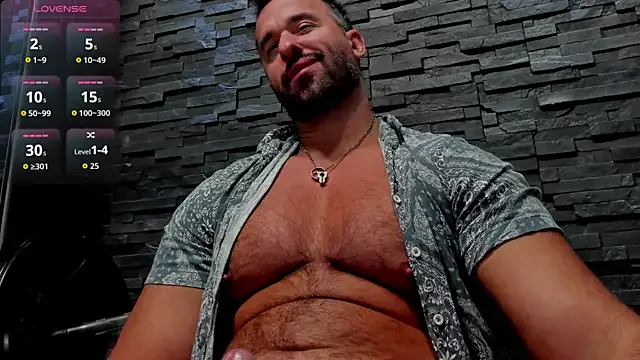 RollDolls – webcam model profile photo Image 15