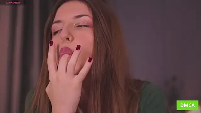 United3 – webcam model profile photo Image 12